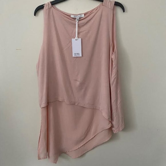 NWT ROSE + OLIVE Women L Asymmetrical Layered sleeveless Top Blouse Blush Pink - Picture 5 of 7